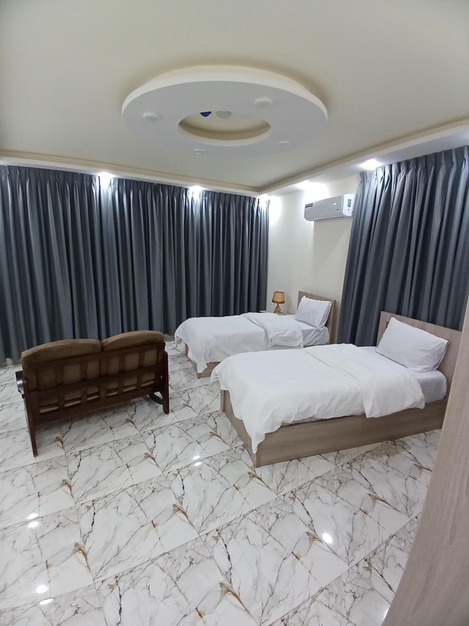 Dream House Hotel ジャラシュ エクステリア 写真
