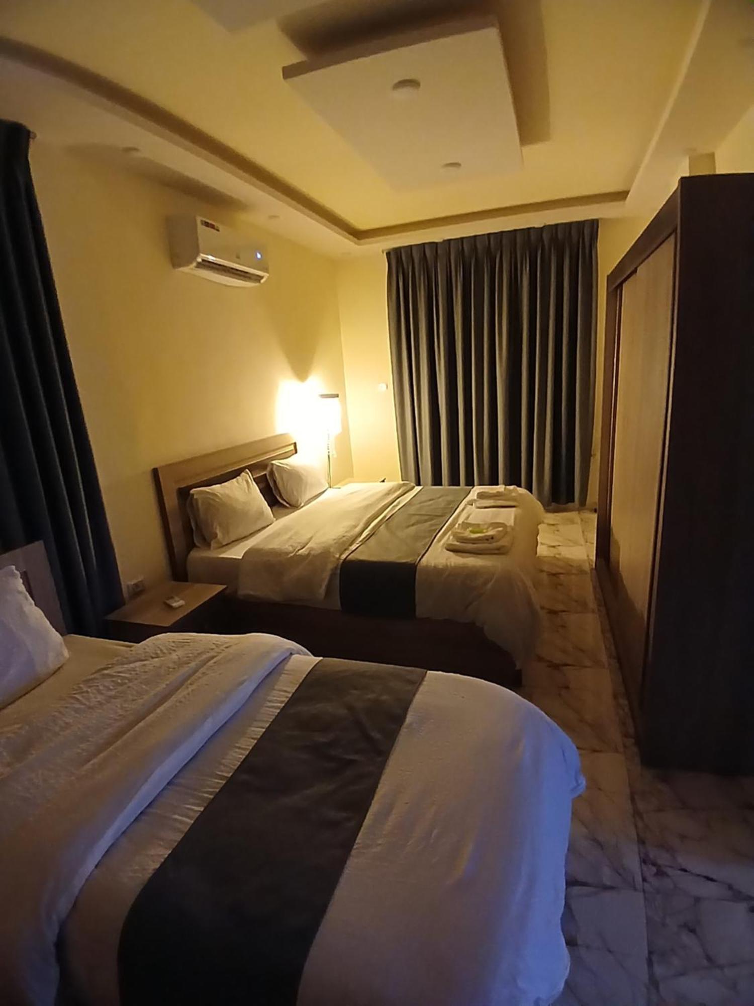 Dream House Hotel ジャラシュ エクステリア 写真