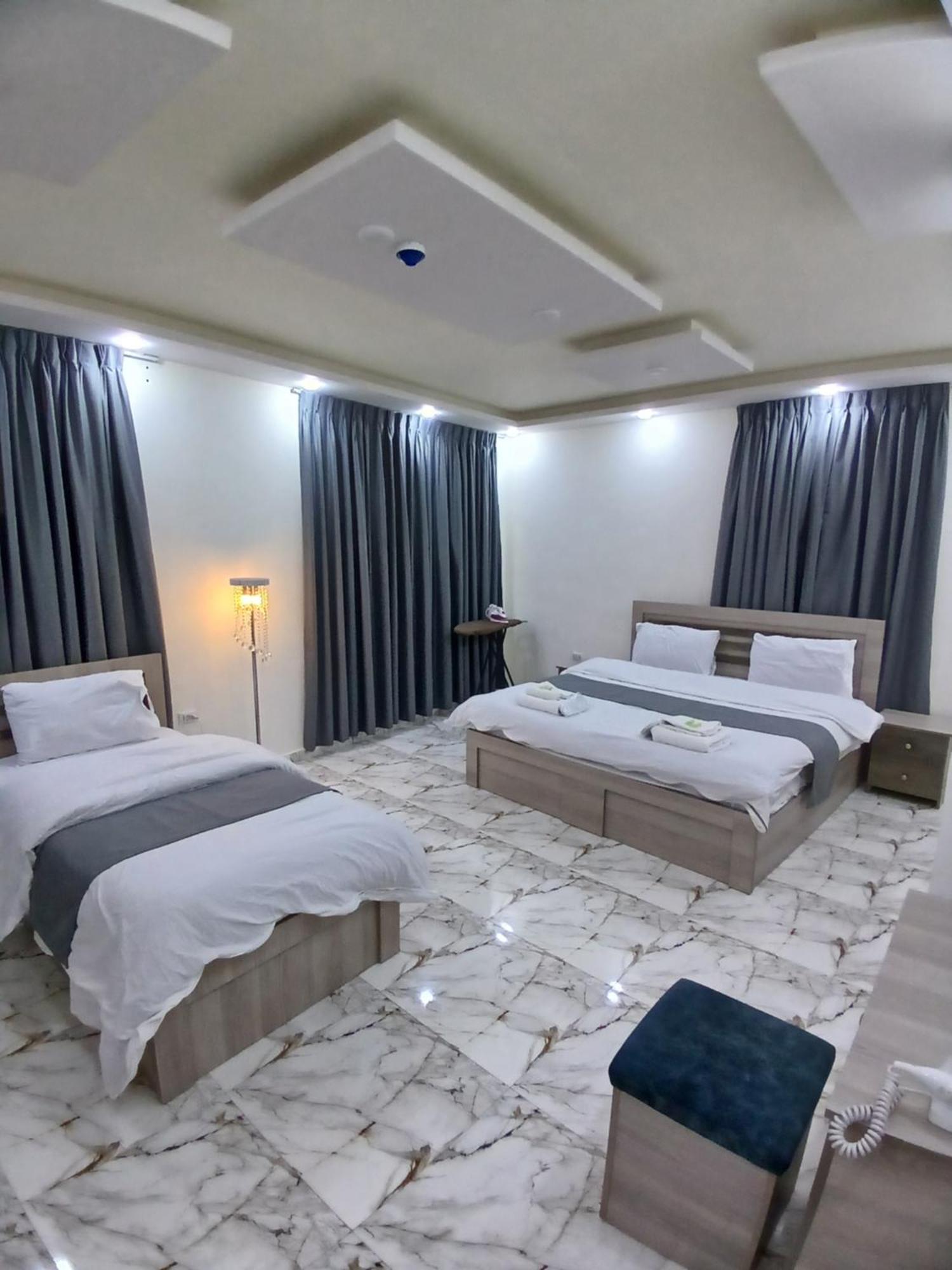 Dream House Hotel ジャラシュ エクステリア 写真